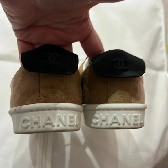 Chanel Sneakers Suede Calfskin and Velvet Beige Sneakers , Excellent Con… - Picture 3 of 6